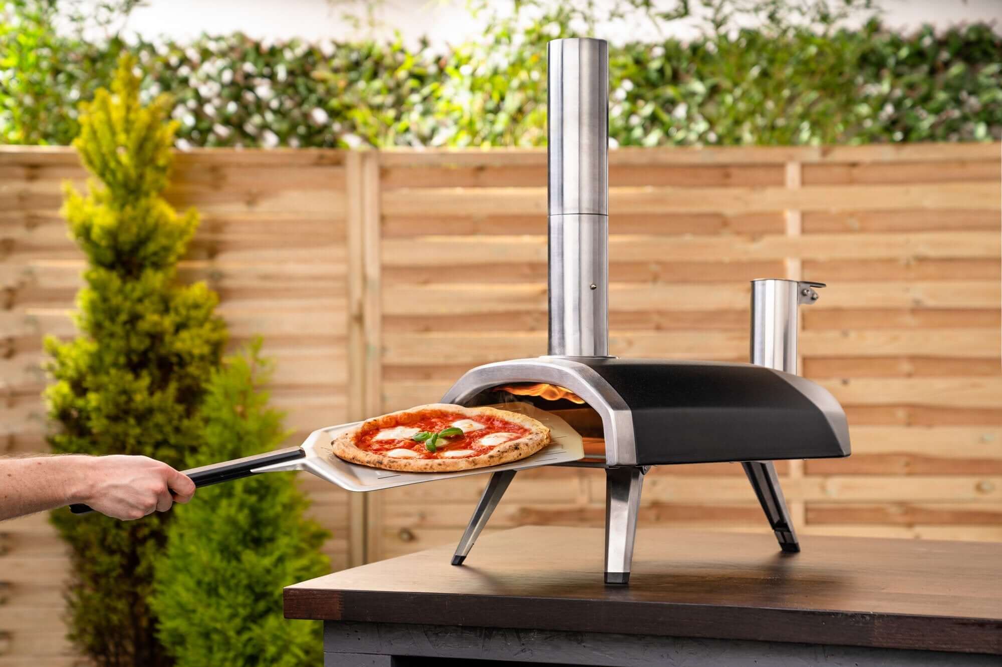 Frya 12 Wood Pellet Pizza Oven